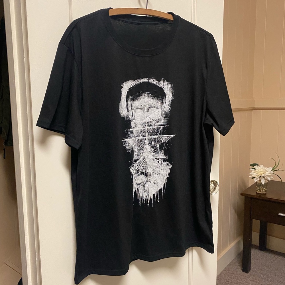 Men’s Skull and Pirate Ship Black Tee XXL